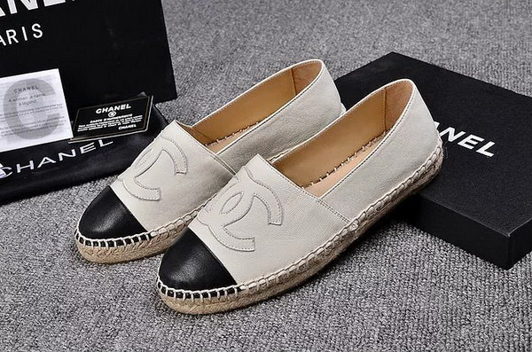 CHANEL Loafers Women--091